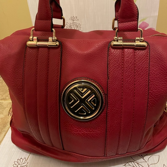 Shilton Red Bag - Picture 3 of 13